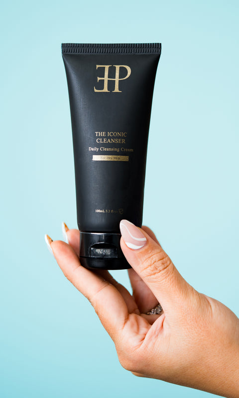 The Iconic Cleanser - For Dry Skin